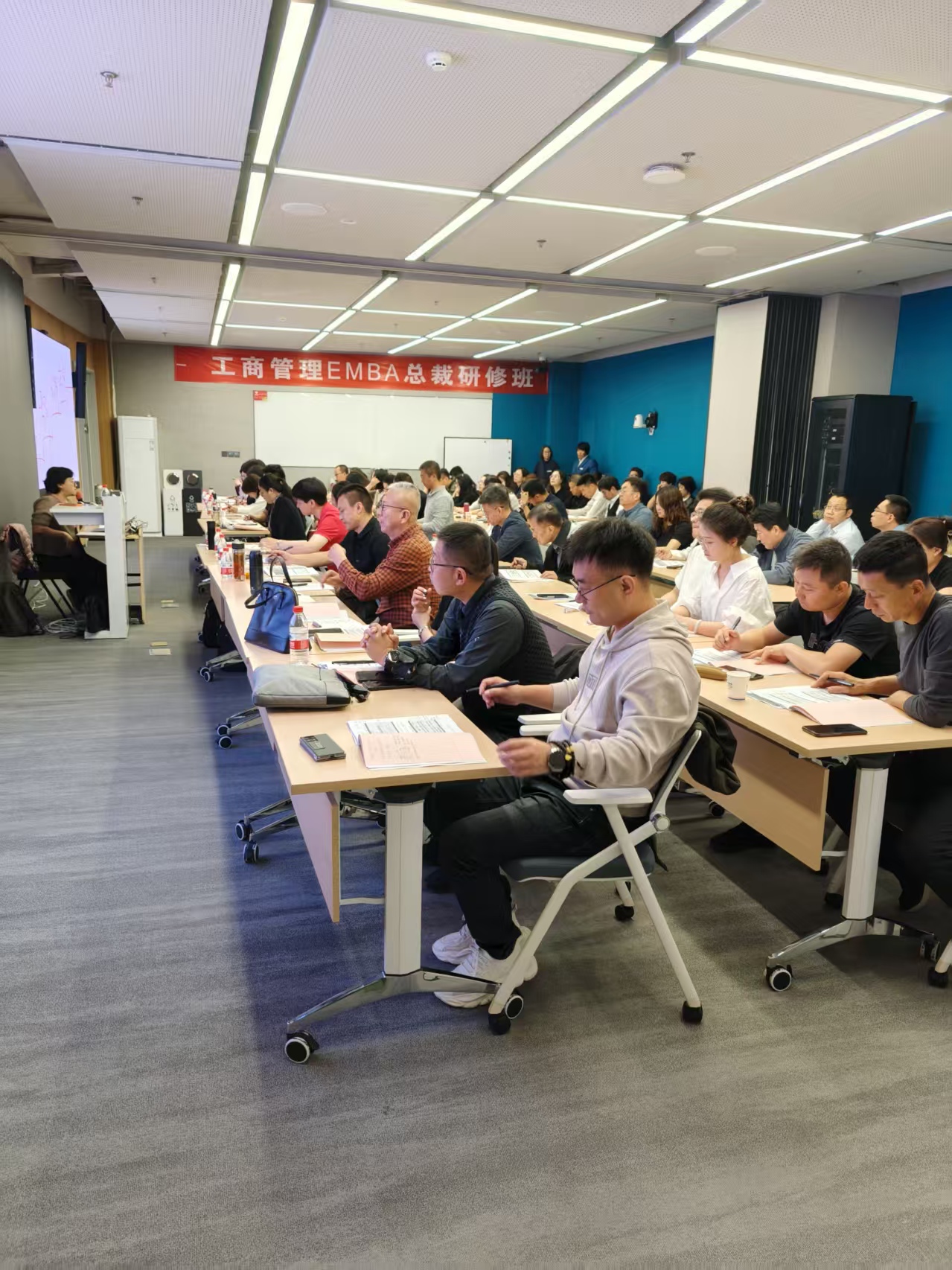 微信图片_20250421151322.jpg